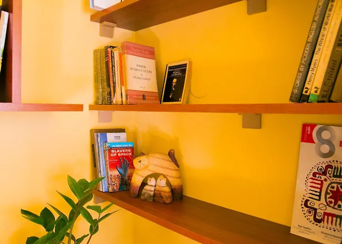 アパート Spacious 1 Bed Flat Near Vitosha Blvd ソフィア