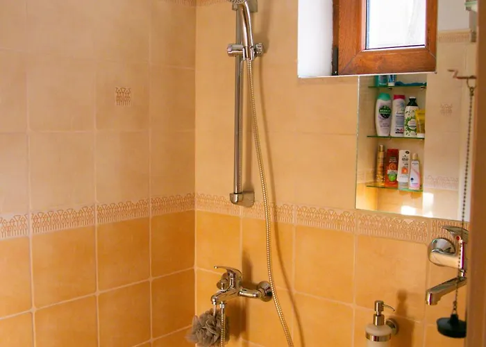 Spacious 1 Bed Flat Near Vitosha Blvd *