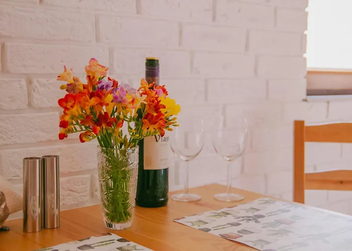 Spacious 1 Bed Flat Near Vitosha Blvd アパート