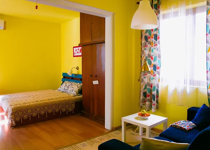 Spacious 1 Bed Flat Near Vitosha Blvd ソフィア