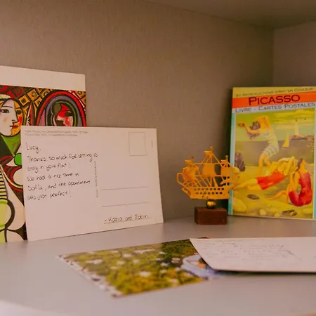 Spacious 1 Bed Flat Near Vitosha Blvd Apartmán *