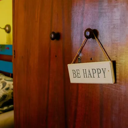 Spacious 1 Bed Flat Near Vitosha Blvd Apartmán